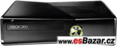 Xbox 360 4GB, téměř nehraný