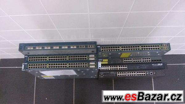 Cisco Catalyst 2950 switch – fotografie 1