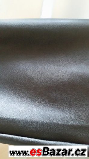 Krásná černá bundička – fotografie 2