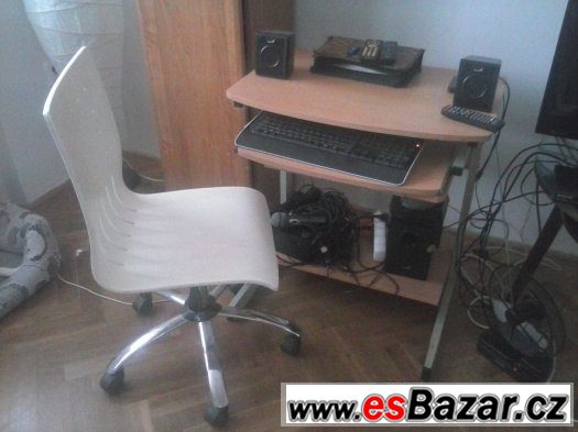pc stul – fotografie 1