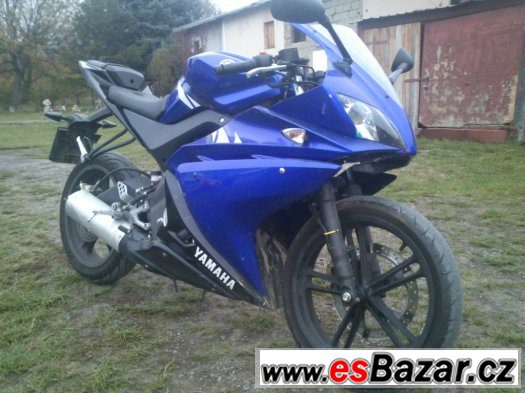 Yamaha yzf-r125 r.v. 2013 – fotografie 1