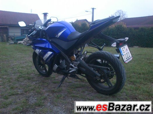 Yamaha yzf-r125 r.v. 2013 – fotografie 3