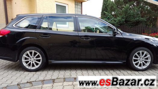Subaru Legacy 2.5R CVT Combi 57tkm. – fotografie 2