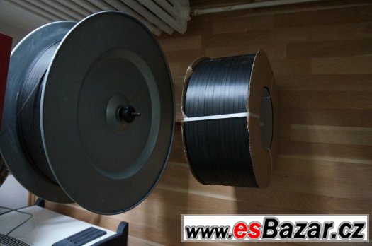 Páskovačka + krabice sponek + 2 kotouče pásky 1,2cm šíře – fotografie 2