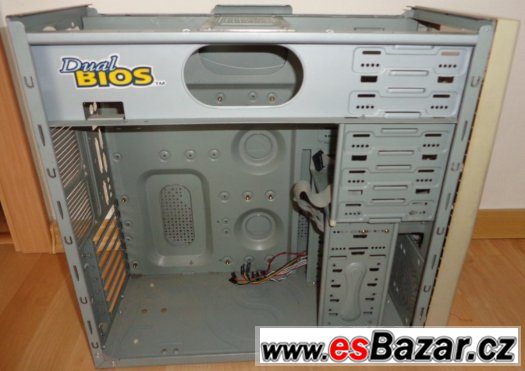 CASE  INTERNET EXPLORER – fotografie 2
