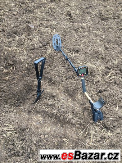 Detektor kovu Fisher F70 + příslušenství – fotografie 3