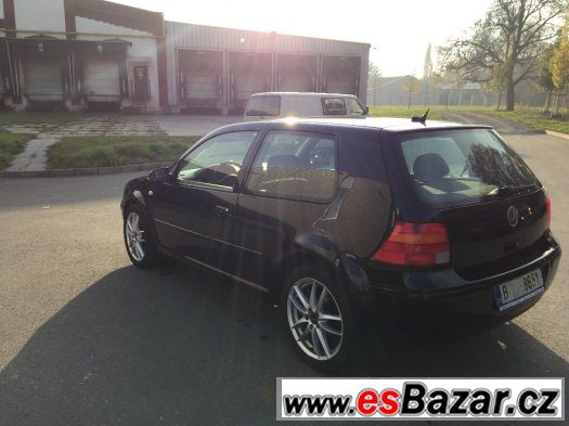 Volkswagen Golf 1.9TDI 2002 Highline Navi Tempomat TOP – fotografie 2