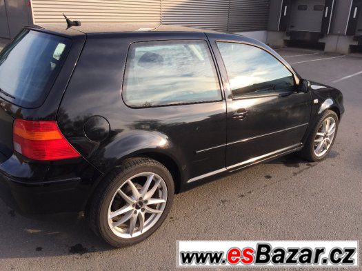 Volkswagen Golf 1.9TDI 2002 Highline Navi Tempomat TOP – fotografie 4