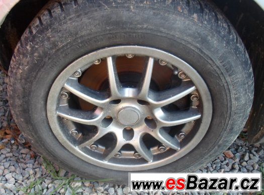 BMW - hliníková zimní kola 15"- pneu 60% – fotografie 2