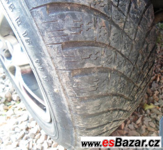 BMW - hliníková zimní kola 15"- pneu 60% – fotografie 5