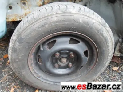 Ford - plechová kola 13" - pneu Firestone