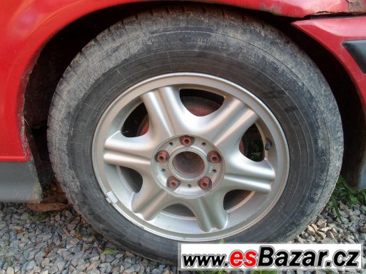 BMW - originální zimní hliníková kola 15" styl 10 - pneu 50% – fotografie 1
