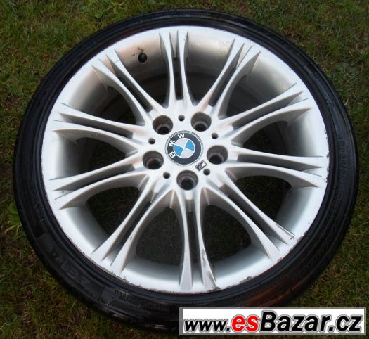 BMW - originální letní hliníková kola 18" styl 135- pneu 95% – fotografie 4