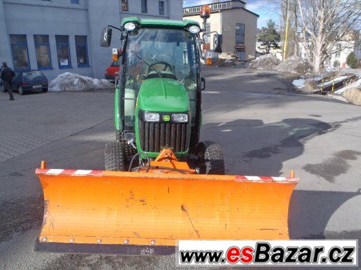 Prodám John Deere 3320 4x4 – fotografie 2