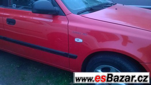 Hyundai Accent 1.3 63.3kW r.v. 2005 – fotografie 2