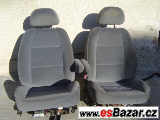 Sedadla Peugeot 406 – fotografie 1