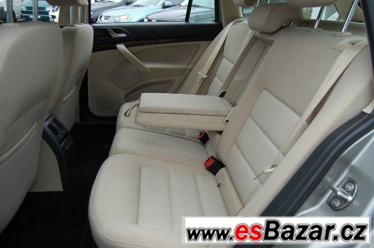 Škoda Octavia 1.6 TDI 4x4 Eleg – fotografie 3