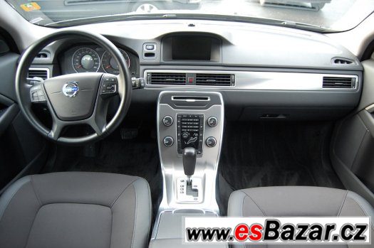 Volvo XC70 D3 Kinetic; facelift - odpočet DPH – fotografie 3