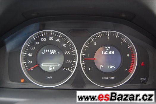 Volvo XC70 D3 Kinetic; facelift - odpočet DPH – fotografie 5