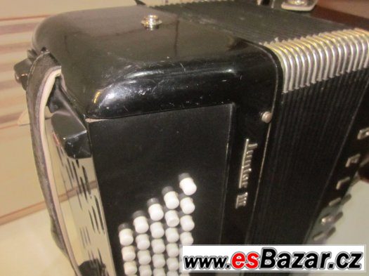Delicia Junior III akordeon harmonika – fotografie 3