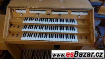 Chrámové elektronické varhany, 3 manuály