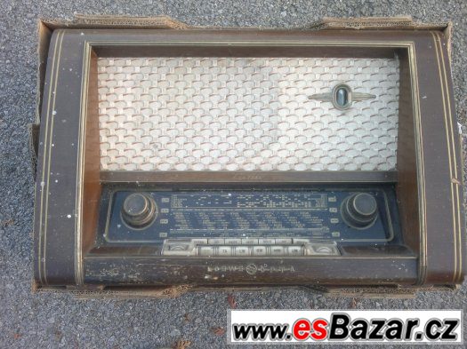 RADIO LOEWE – fotografie 1