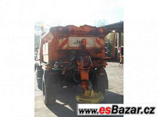 Unimog posypový vůz – fotografie 4