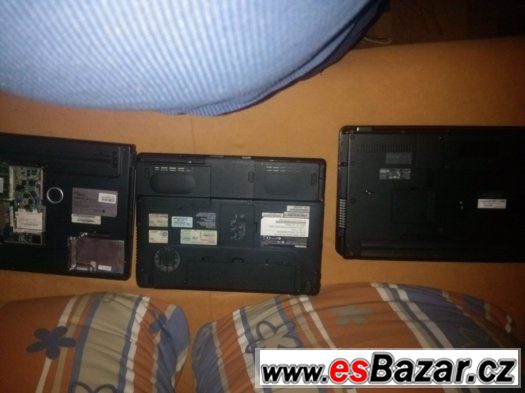 prodam 3x pc nonbuky na opravu hp toshiba fujitsu siemens – fotografie 5