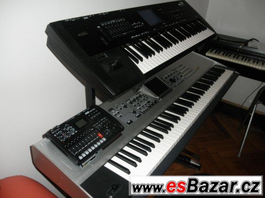 Roland Fantom X8, Korg i30, Zoom r8 – fotografie 2