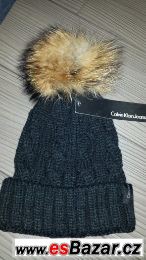 CK Calvin Klein nová čepice s bambulí – fotografie 2