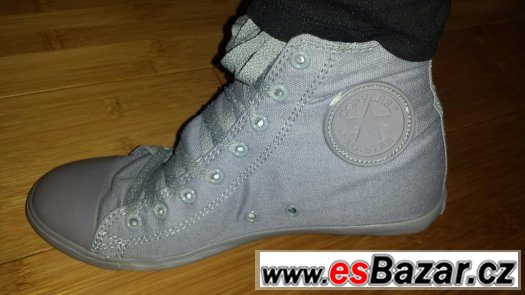 Converse nové kecky – fotografie 1