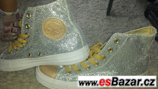 Converse nové kecky stříbrné s flitry – fotografie 1