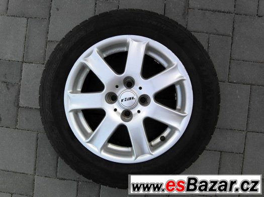 Renault Megane - 15" alu kola - 4x100 - Letní pneu – fotografie 1