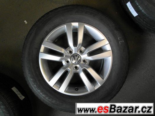 Volkswagen Tiguan - 16" Originální alu kola - Letní – fotografie 3
