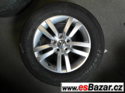 Volkswagen Tiguan - 16" Originální alu kola - Letní – fotografie 4