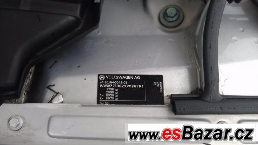VW PASSAT 1.6i – fotografie 4