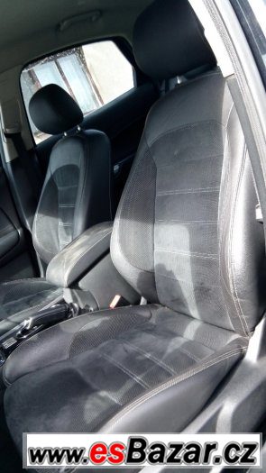 Ford Mondeo IV kožený interiér Alcantara – fotografie 3