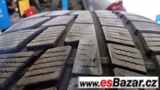 zimní pneu 235/55 R17 Nokian – fotografie 5