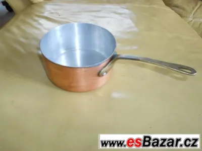 Měděný hrnec, průměr 14cm