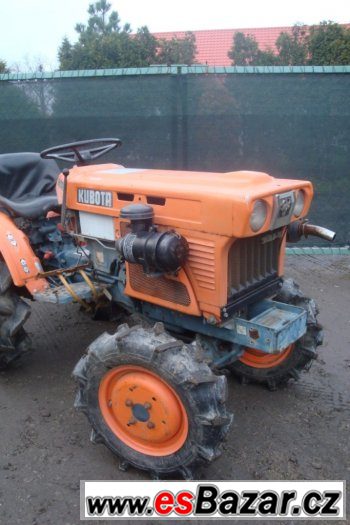 Malotraktor Kubota B7001, 4X4, 14 Hp, tříválec – fotografie 2