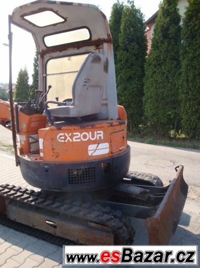 Minibagr HITACHI EX20UR, rypadlo 2000 kg – fotografie 2