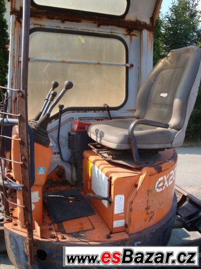 Minibagr HITACHI EX20UR, rypadlo 2000 kg – fotografie 4