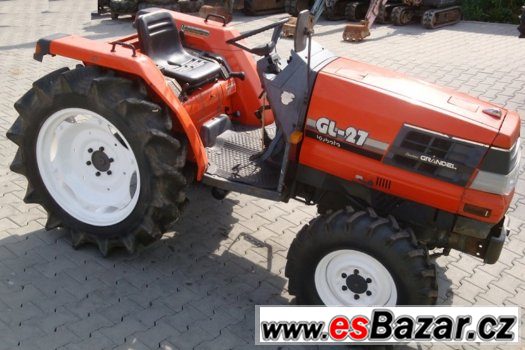 Traktor KUBOTA Grandel GL27DT, Výkon 27 Hp, 4x4 – fotografie 4