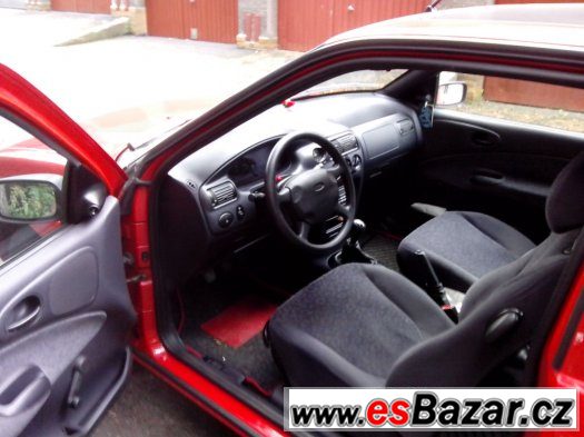 FORD Escort 1,6i 16V Champ - TOP STAV – fotografie 5