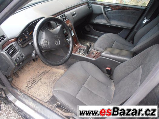 Mercedes-Benz 210 2,7 CDI – fotografie 5