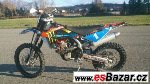 Husqvarna TE 450 – fotografie 2