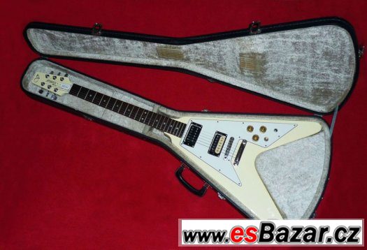 Elektrická kytara zn. Vantage, 1982 – fotografie 5
