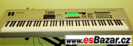 YAMAHA MO8 – fotografie 2