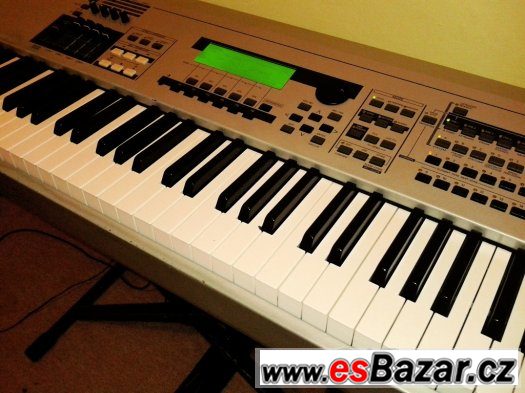 YAMAHA MO8 – fotografie 3