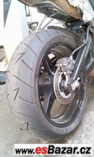 Honda CBR 600RR, 88KW, 2007, najeto 29 300km – fotografie 4